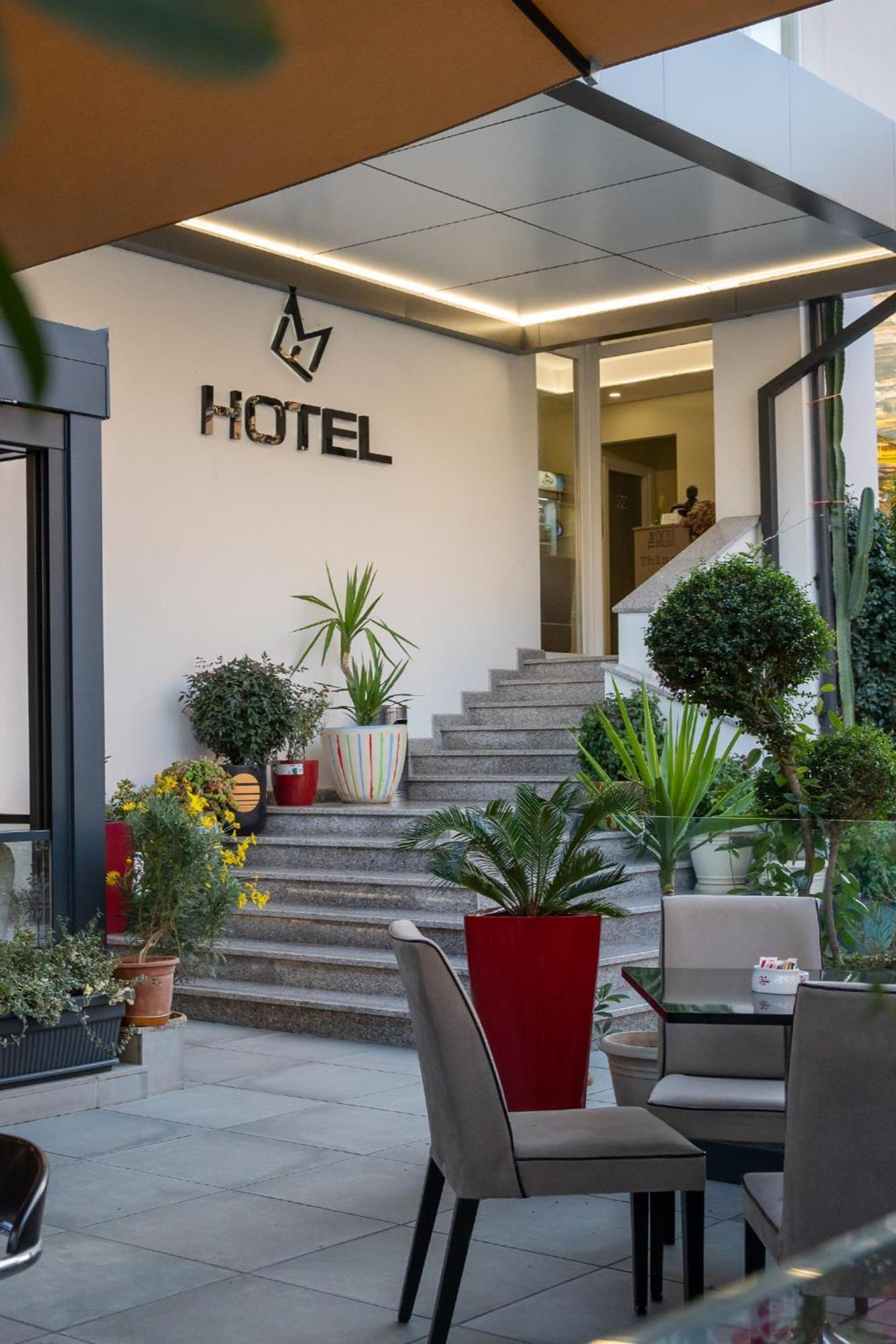 F&M Hotel 2 Τίρανα Εξωτερικό φωτογραφία