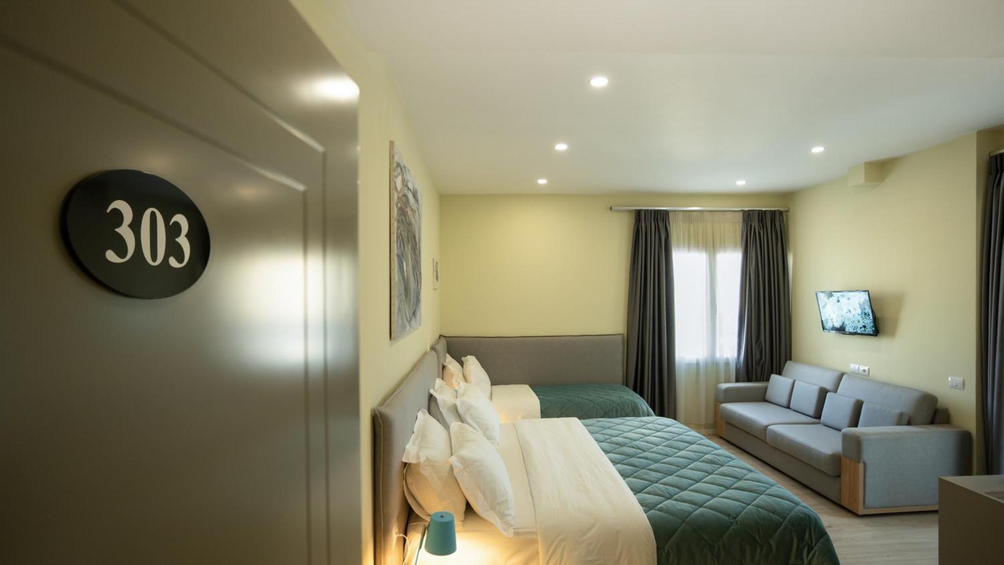 F&M Hotel 2 Τίρανα Εξωτερικό φωτογραφία