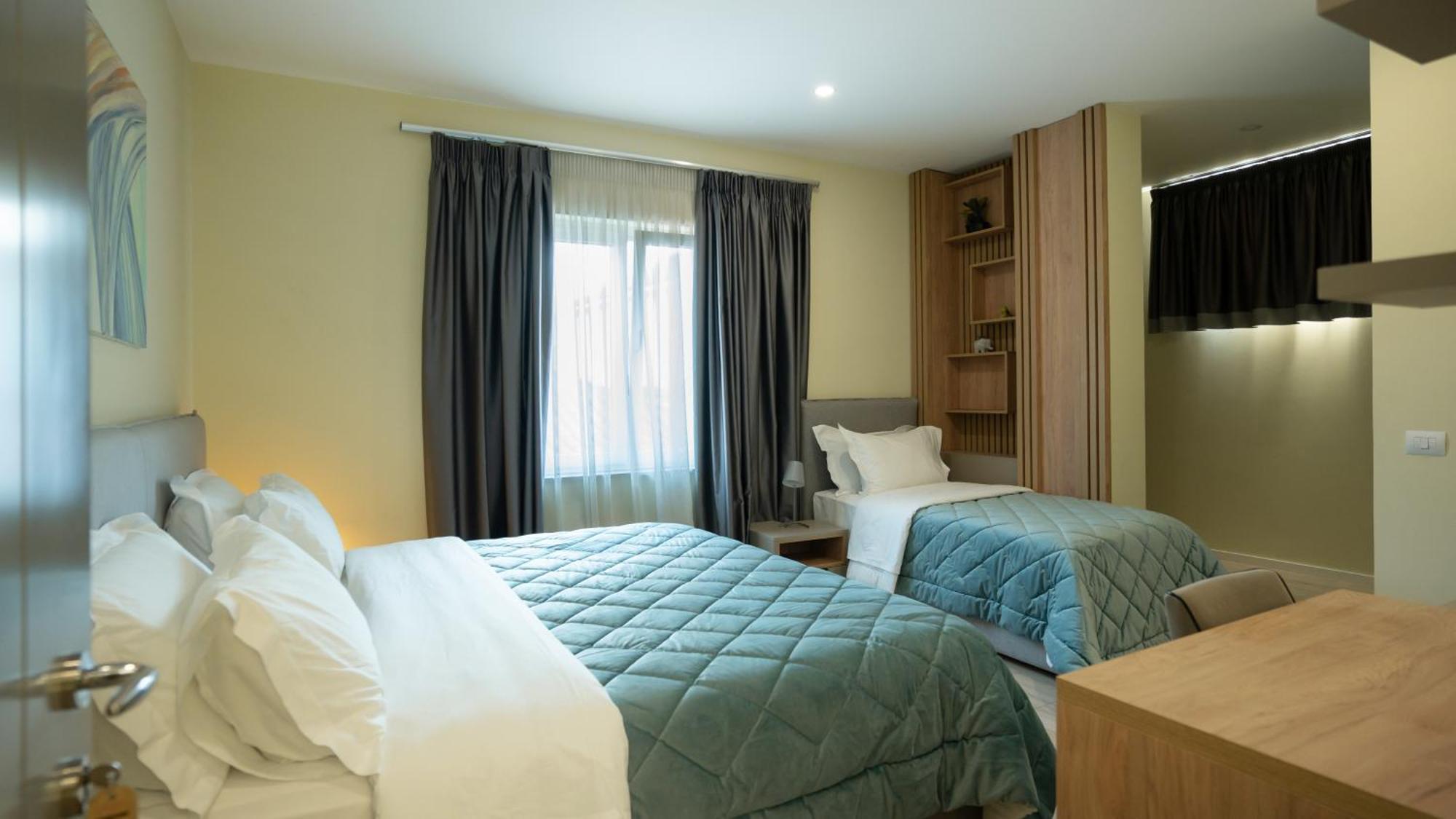 F&M Hotel 2 Τίρανα Εξωτερικό φωτογραφία