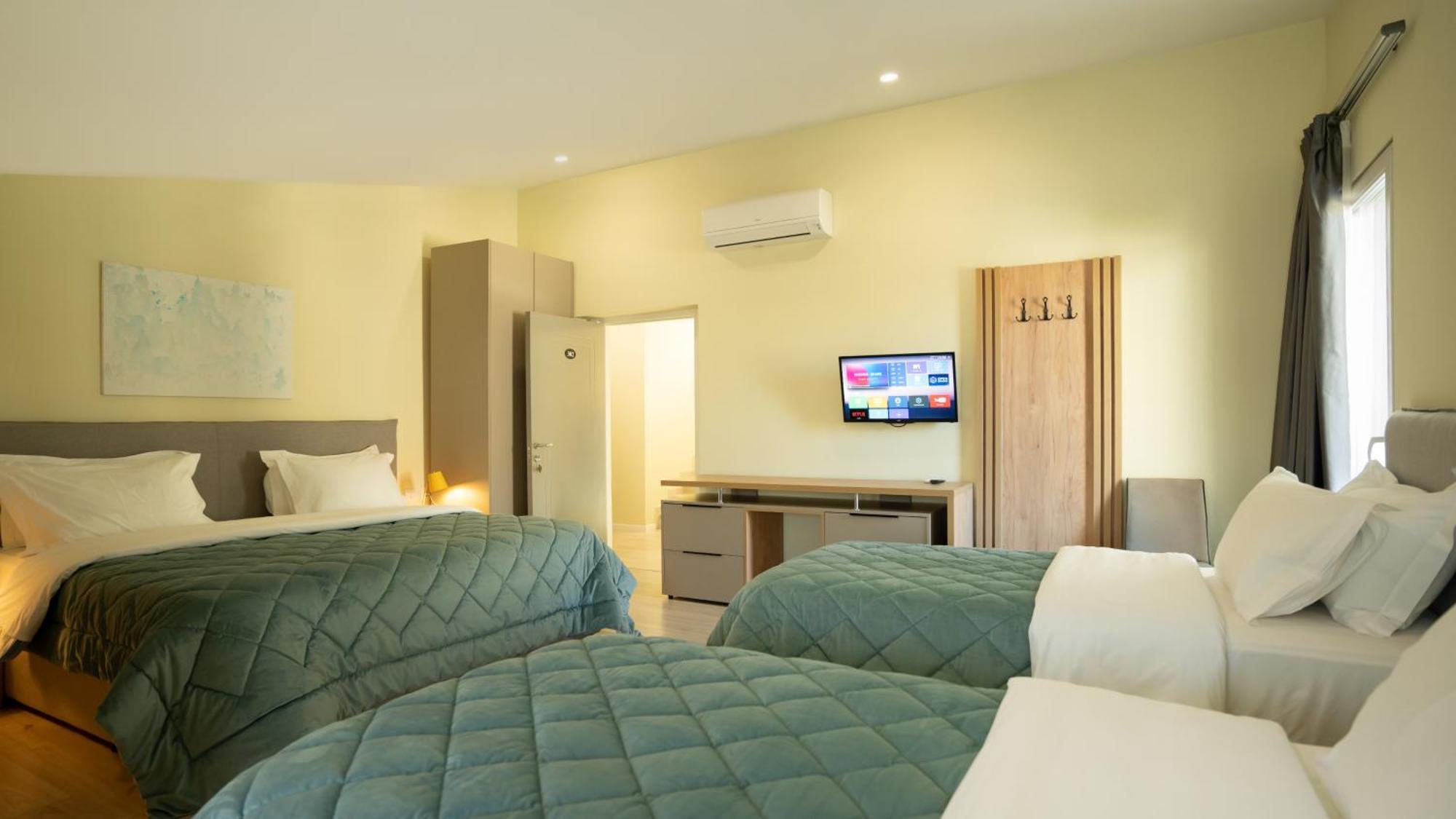 F&M Hotel 2 Τίρανα Εξωτερικό φωτογραφία