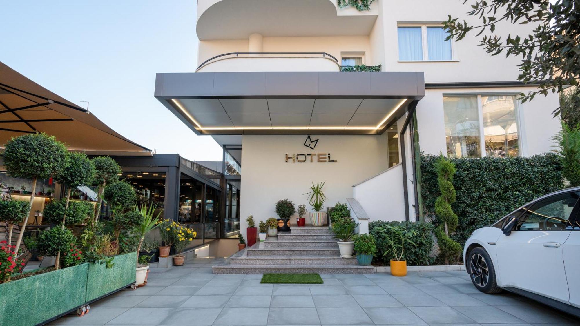 F&M Hotel 2 Τίρανα Εξωτερικό φωτογραφία